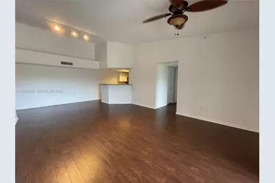 5025 Wiles Rd #303, Coconut Creek, FL 33073 - Photo 4