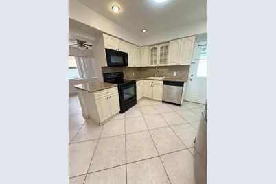 2240 N 57th Way #0, Hollywood, FL 33021 - Photo 6