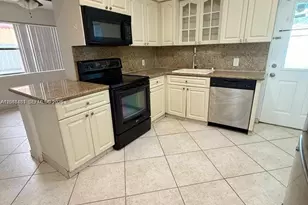 2240 N 57th Way, Hollywood, FL 33021 - Photo 6
