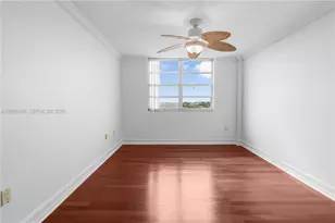 2841 NE 163rd St, North Miami Beach, FL 33160 - Photo 16