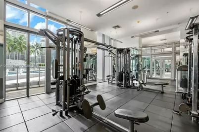 90 SW 3rd St #1416, Miami, FL 33130 - Photo 16