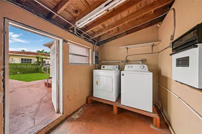 7135 SW 19th St, Miami, FL 33155 - Photo 20