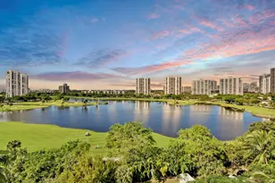 20000 E Country Club Dr, Aventura, FL 33180 - Photo 32