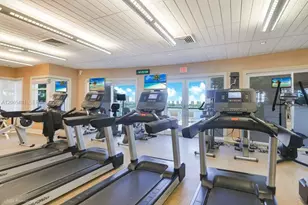 20000 E Country Club Dr, Aventura, FL 33180 - Photo 30