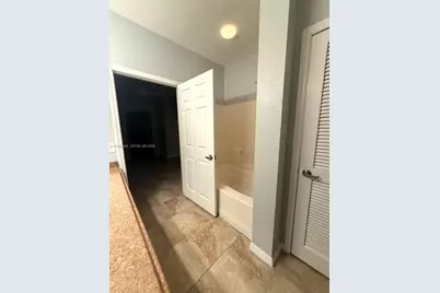 860 N Orange Ave #258, Orlando, FL 33180 - Photo 8