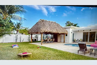 2335 NE 194th St, Miami, FL 33180 - Photo 18