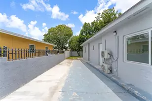 17915 NW 43rd Ct, Miami Gardens, FL 33055 - Photo 14