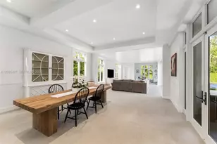 11275 SW 64th Ave, Pinecrest, FL 33156 - Photo 10