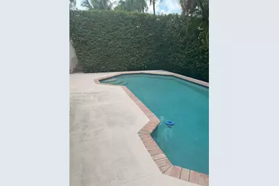 15857 NW 4th Court, Pembroke Pines, FL 33028 - Photo 14