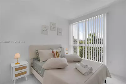 1850 Monroe St #401, Hollywood, FL 33020 - Photo 16