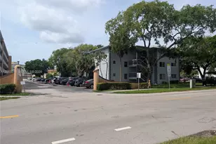 900 Tallwood Ave, Hollywood, FL 33021 - Photo 2
