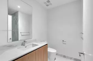 1400 Biscayne Blvd, Miami, FL 33132 - Photo 14