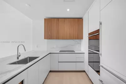 1400 Biscayne Blvd #2905, Miami, FL 33132 - Photo 4