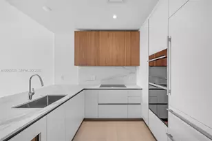 1400 Biscayne Blvd, Miami, FL 33132 - Photo 4
