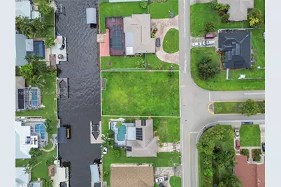 2328 SE 15 Terr, Cape Coral, FL 33990 - Photo 4
