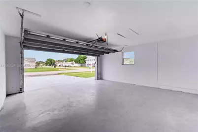 8500 SW 20th St, North Lauderdale, FL 33068 - Photo 30
