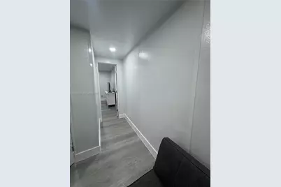 2461 NW 14th St #2, Fort Lauderdale, FL 33311 - Photo 8