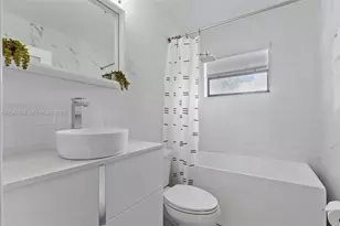 11420 NE 4th Ave, Miami, FL 33161 - Photo 22