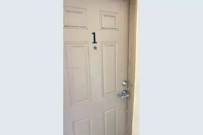 909 SW 15 Av #1, Miami, FL 33135 - Photo 2
