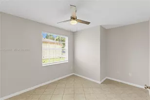 363 NW 158th Ave, Pembroke Pines, FL 33028 - Photo 14