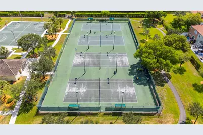 363 NW 158th Ave, Pembroke Pines, FL 33028 - Photo 36