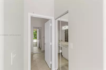 363 NW 158th Ave, Pembroke Pines, FL 33028 - Photo 22