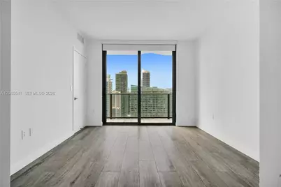 55 SW 9th St #3504, Miami, FL 33130 - Photo 14