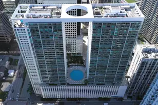 55 SE 6th St, Miami, FL 33131 - Photo 4