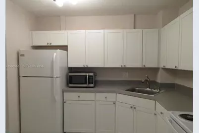 10751 Royal Palm Blvd #17, Coral Springs, FL 33065 - Photo 2