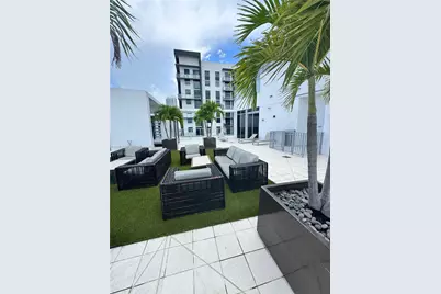 1010 SW 2nd Ave #607, Miami, FL 33130 - Photo 18
