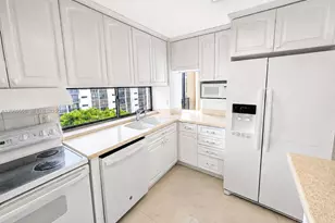 17011 N Bay Rd, Sunny Isles Beach, FL 33160 - Photo 18