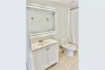 8010 N Nob Hill Rd #102, Tamarac, FL 33321 - Photo 14