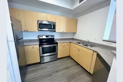 1919 Van Buren St #818A, Hollywood, FL 33020 - Photo 32