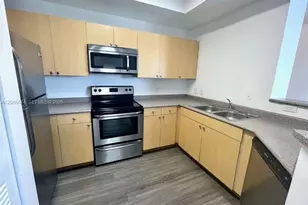 1919 Van Buren St, Hollywood, FL 33020 - Photo 32