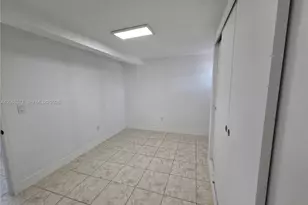 10500 SW 30th St, Miami, FL 33165 - Photo 32
