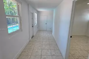 10500 SW 30th St, Miami, FL 33165 - Photo 34