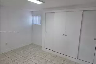 10500 SW 30th St, Miami, FL 33165 - Photo 24