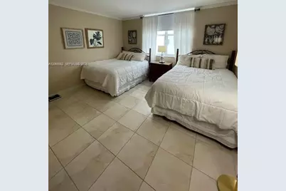 5001 Collins Ave #9E, Miami Beach, FL 33140 - Photo 6