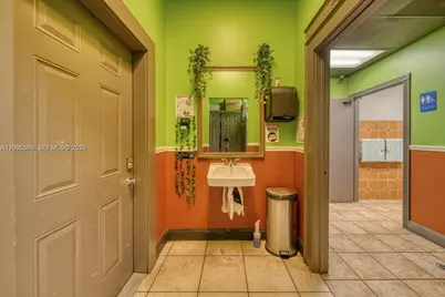Mexican Restaurant For Sale in Sunny Isles Beach, Sunny Isles Beach, FL 33160 - Photo 18
