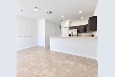 413 SE 32nd Ter #413, Homestead, FL 33033 - Photo 6