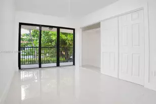 4271 NW 11th St, Miami, FL 33126 - Photo 12