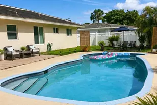 4202 NW 76th Ave, Coral Springs, FL 33065 - Photo 8