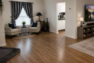 4202 NW 76th Ave, Coral Springs, FL 33065 - Photo 2