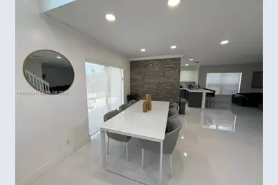 4959 SW 33rd Way, Hollywood, FL 33312 - Photo 10