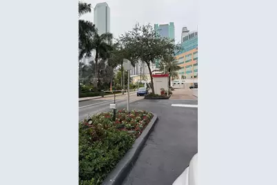 350 S Miami Ave #302, Miami, FL 33130 - Photo 16