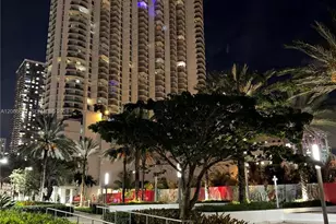 350 S Miami Ave, Miami, FL 33130 - Photo 22