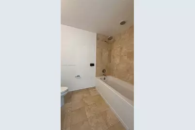 350 S Miami Ave #302, Miami, FL 33130 - Photo 14