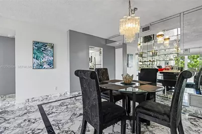 4330 Hillcrest Dr #405, Hollywood, FL 33021 - Photo 8