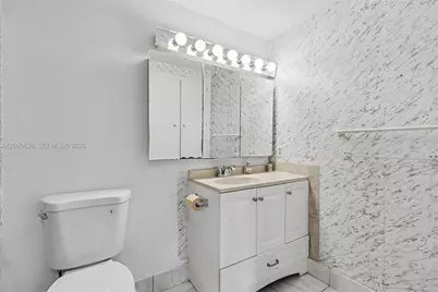 4330 Hillcrest Dr #405, Hollywood, FL 33021 - Photo 26