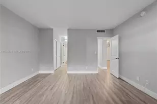 90 Edgewater Dr, Coral Gables, FL 33133 - Photo 6